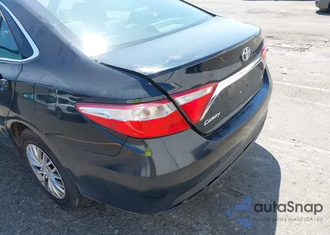 2015 Toyota Camry Le/Se/Xle/Xse из США, поврежденный, VIN 4T4BF1FK5FR513141